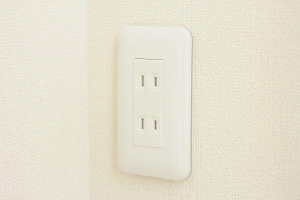 簡単!新築内覧会でチェックしたいコンセントの取り付け 簡単!新築内覧会でチェックしたいコンセントの取り付け