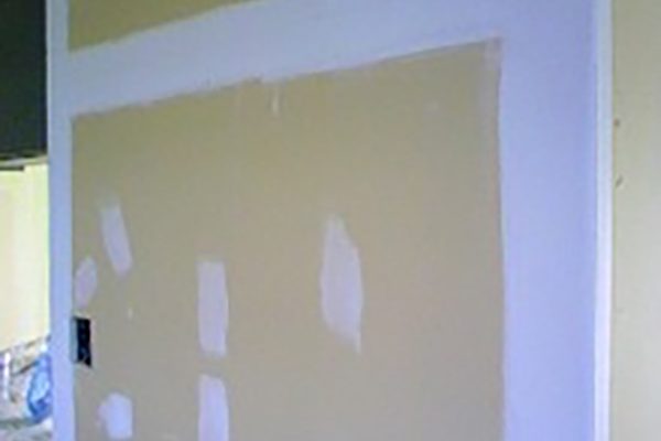 壁が盛り上がって見える!その理由とは… 壁が盛り上がって見える!その理由とは…