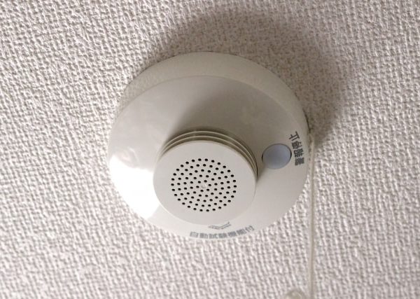 乾燥シーズン到来!火災報知器の設置場所は適切ですか? 乾燥シーズン到来!火災報知器の設置場所は適切ですか?