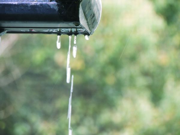 緊急!台風で家を老朽化させないために自宅点検を 緊急!台風で家を老朽化させないために自宅点検を