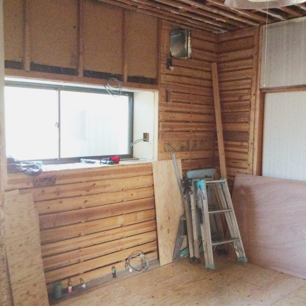築20年の一戸建て購入後の後悔事例!中古住宅のリフォーム費用やメリットも紹介 築20年の一戸建て購入後の後悔事例!中古住宅のリフォーム費用やメリットも紹介
