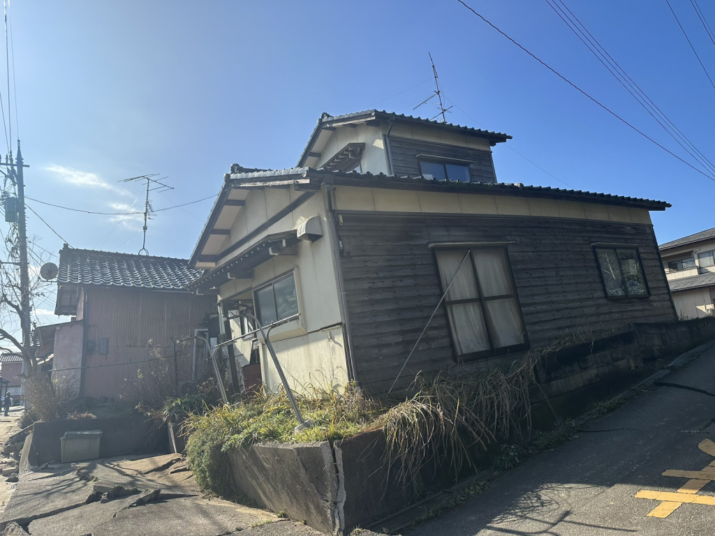 内灘町西荒屋～室地区の被害