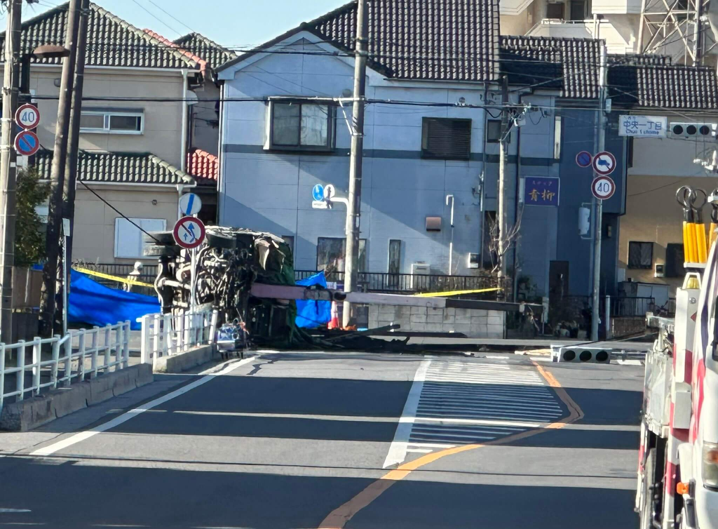 八潮市中央一丁目交差点・陥没事故現場